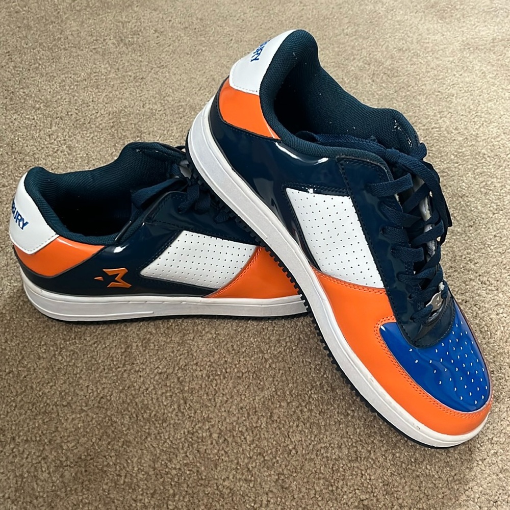 “Vintage” Starbury Crossover LE shoes